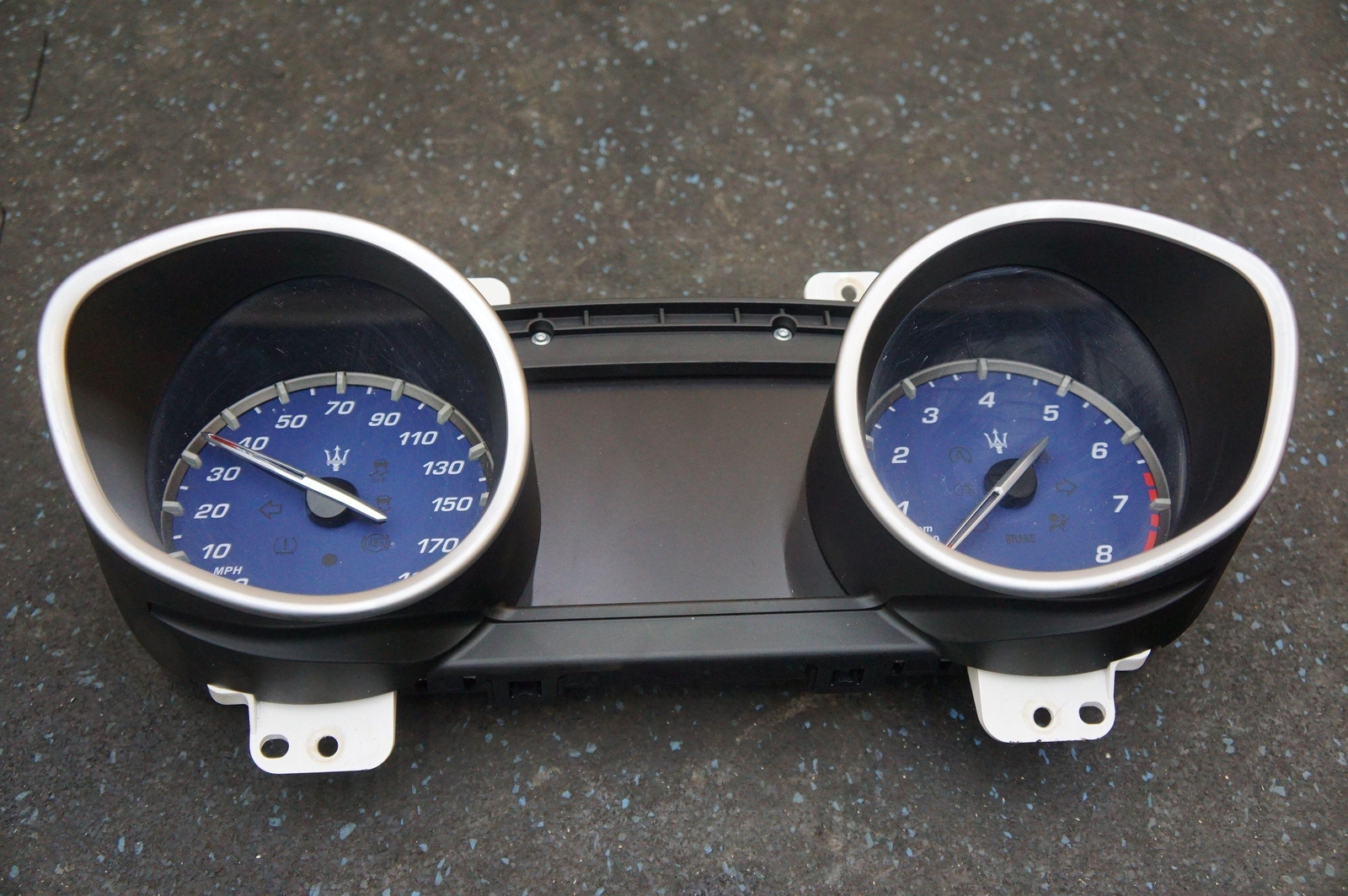 Speedometer Instrument Gauge Cluster 670030640 OEM Maserati Ghibli M157 2014-16