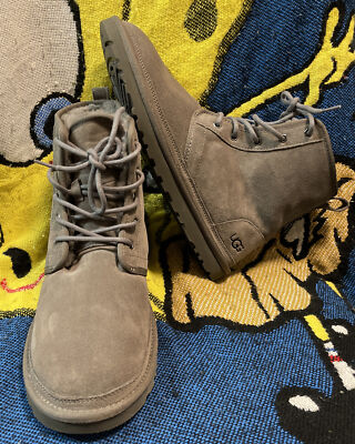 UGG Men display picture 1