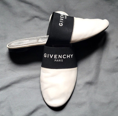 Givenchy Bedford 4G Logo Mules White Lambskin Leather Slip On Flats US 9 EU 39