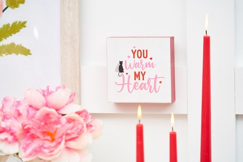 Bloque de estante decorativo para cuidador de mesa 4,75" San Valentín "Warm My Heart" - Imagen 4 de 4