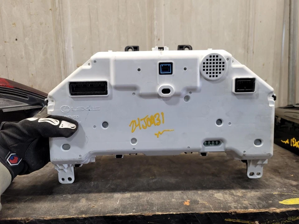 Спидометр кластер ID 83800-0EB40 подходит 18-19 LEXUS RX350 1907739 - Изображение 2 из 3