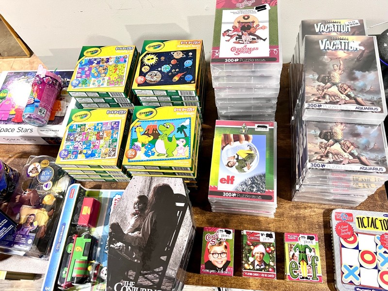 Lot of 55 Kid's Puzzles & Toys - Mattel, Crayola, LEGO, Disney, Elf, & More!
