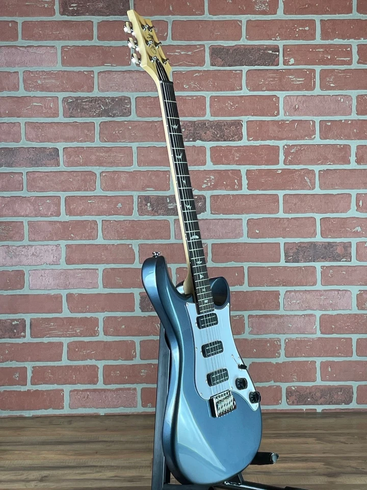 Guitarra Eléctrica PRS SE NF3 - Pistola Metal Gris con Cuello de Palisandro Foto 3 de 4