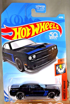 2018 Hot Wheels #42 Muscle Mania 4/10 '15 DODGE CHALLENGER SRT Black w/Pr5 Spok