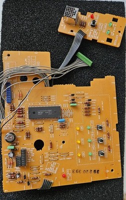 Akai AM-59 AM-69 amplifier control board incl. LC66404A-4B67 microcontoller