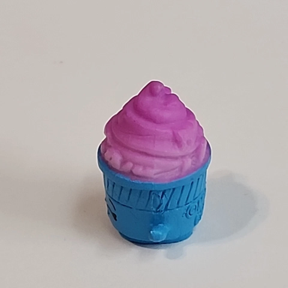 Shopkins Frogurt Blue Purple Collectible Figure Toy Season 2  - Image 2 of 4