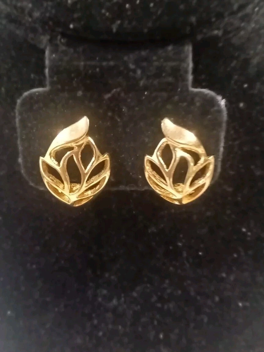Boucles d'oreilles Christian Dior or authentique feuille métal vintage clip plaqué or