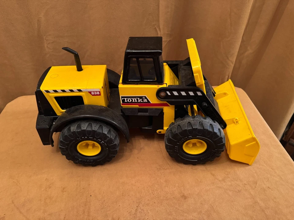 Cargador frontal Tonka 838 M-7457-1 tractor Funrise #93920 Hasbro 2012 metal + Foto 4 de 4