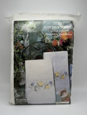 Tobin Home Fashions Terry Kitchen Towels Stamped for Embroidery Rosebuds Sealed