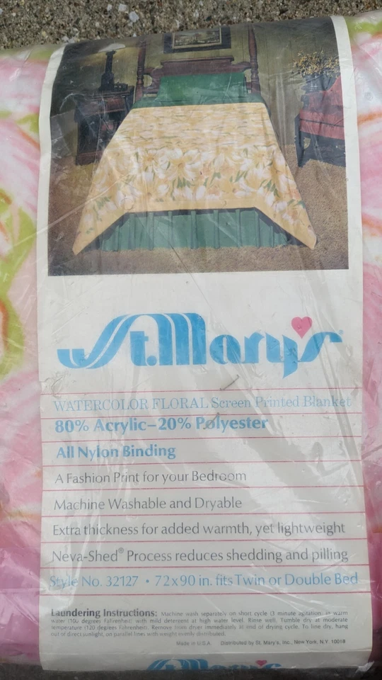 复古 20 世纪 70 年代圣玛丽花卉粉红色毯子双/全中世纪缎面装饰 — 第 2/4 张图片