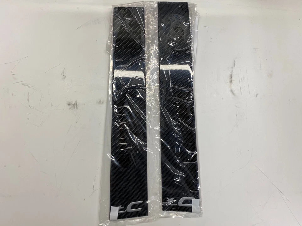 Scion tC 2011 - 2016 из углеродного волокна B-стойка аппликация подлинный OEM OE - Изображение 2 из 4