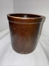 Primitive Hand Turned 1/2 Gallon Salt Glazed Brown Stoneware Pottery Crockware