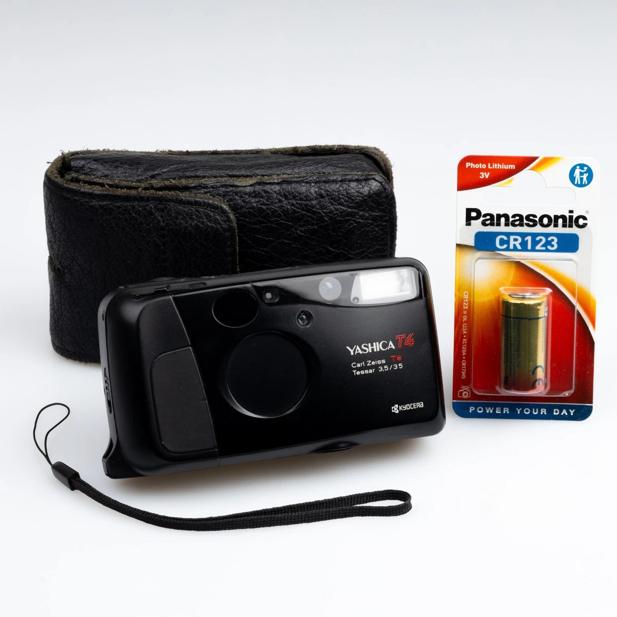 Appareil Photo Yashica T4 35mm - Carl Zeiss, Compact, Flash Auto, Noir, état MINT