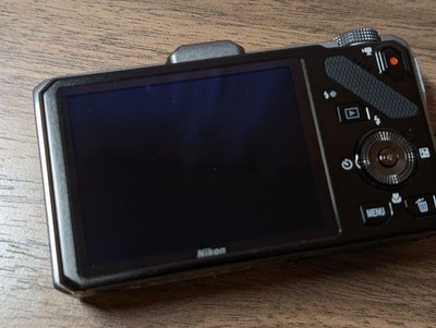 Nikon COOLPIX S9300 16.0MP Compact Digital Camera silver Used