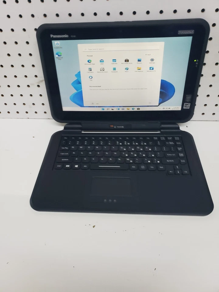 Panasonic Toughbook FZ-Q1 Tablet i5-4302Y 1.6GHZ 8GB Keyboard 256GB SSD  - Image 3 of 4