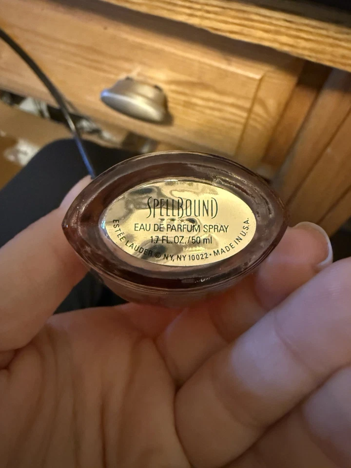 Estée Lauder vintage spellbound perfume Body Cream Set - Image 4 of 4