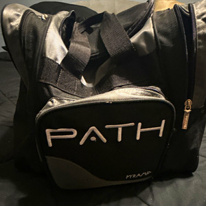Pyramid Path 1-Ball Bowling Bag Black/Gray Zip Polyester Carry Handle 1 Pocket