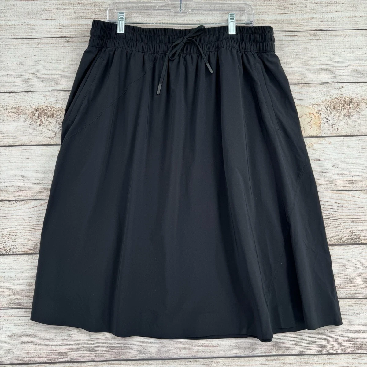 Skort Sport Athleta Jupe Ou Skort Athleta Pour Femme - Taille 4, Couleur Noir, Occasion En Parfait état Short Jupe Femme Chic Et élégant