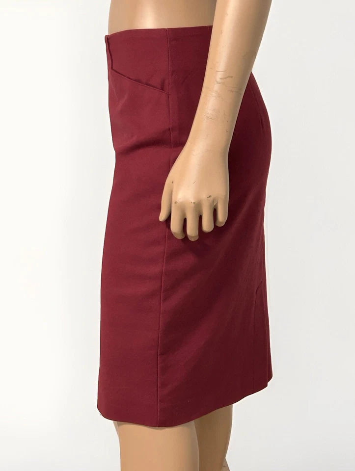 Falda Lápiz Van Heusen Studio Talla 4 Granate Rojo Forrada Hasta la Rodilla Espalda Cremallera Abertura Foto 2 de 4