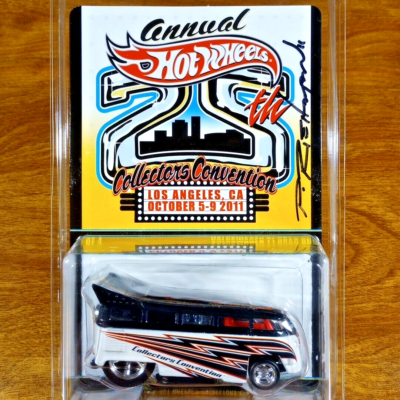 Hot Wheels RLC 25th Collectors Convention Volkswagen T1 Drag Bus