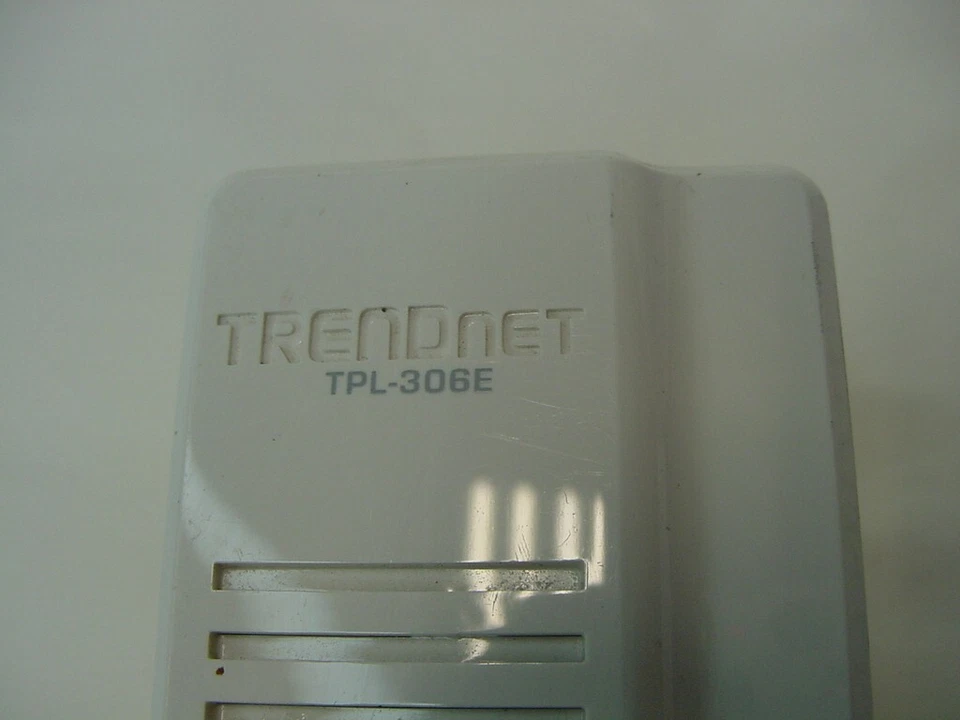 TRENDNET ETHERNET ADAPTER TPL-306E/A - Imagem 3 de 4