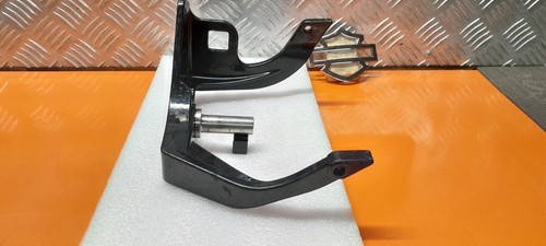 Harley Davidson staffa freno destra pedana larga x Softail Fat Boy Heritage ecc - Foto 6 di 8