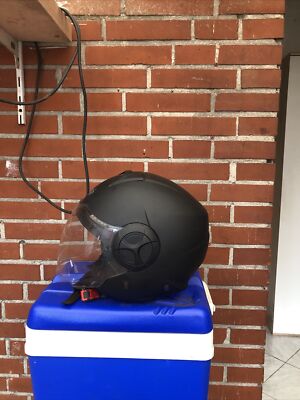 Roller Helm der Marke Naxa 