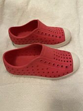 Native Jefferson Water Shoes Pink Sz C12