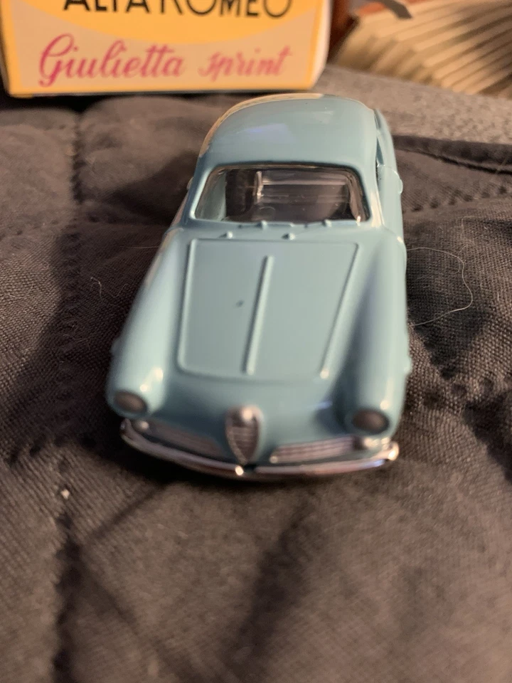 BELLE ALFA ROMÉO GIULIETTA SPRINT MERCURY NEUVE BOITE - Photo 3/4