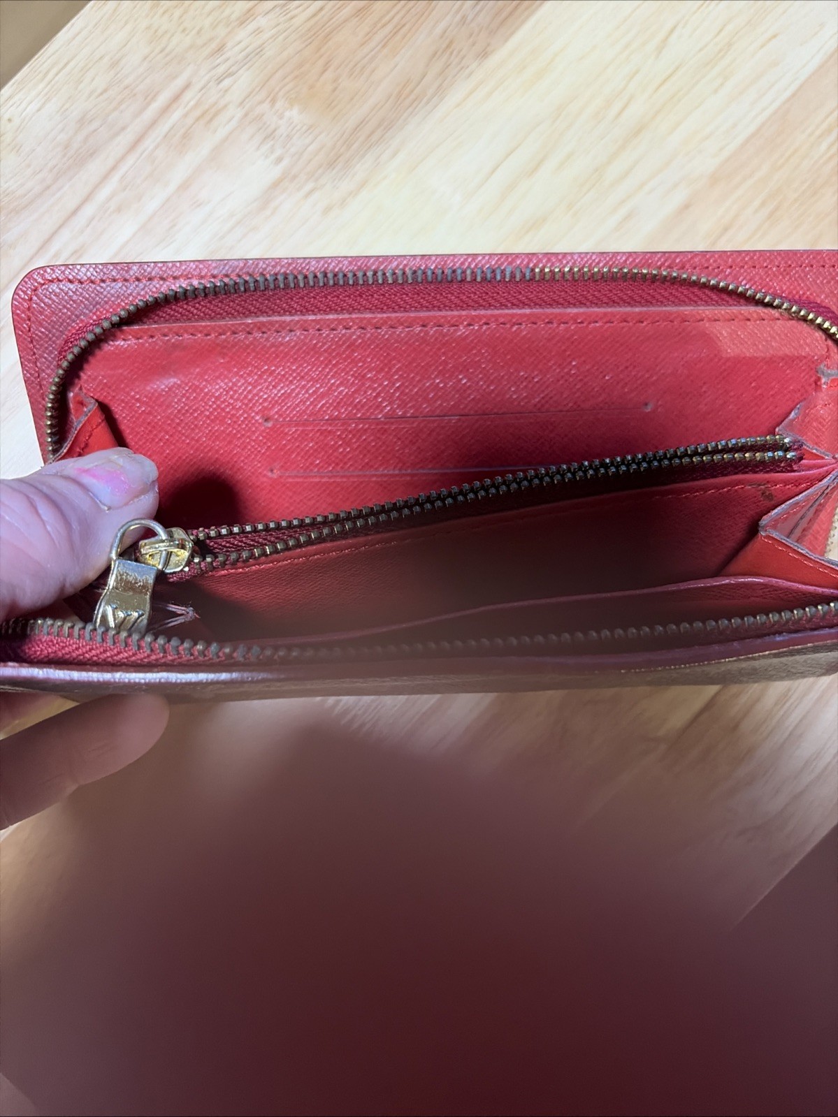 Authentic Louis Vuitton CHERRY MONOGRAM ZIPPY WAL… - image 5