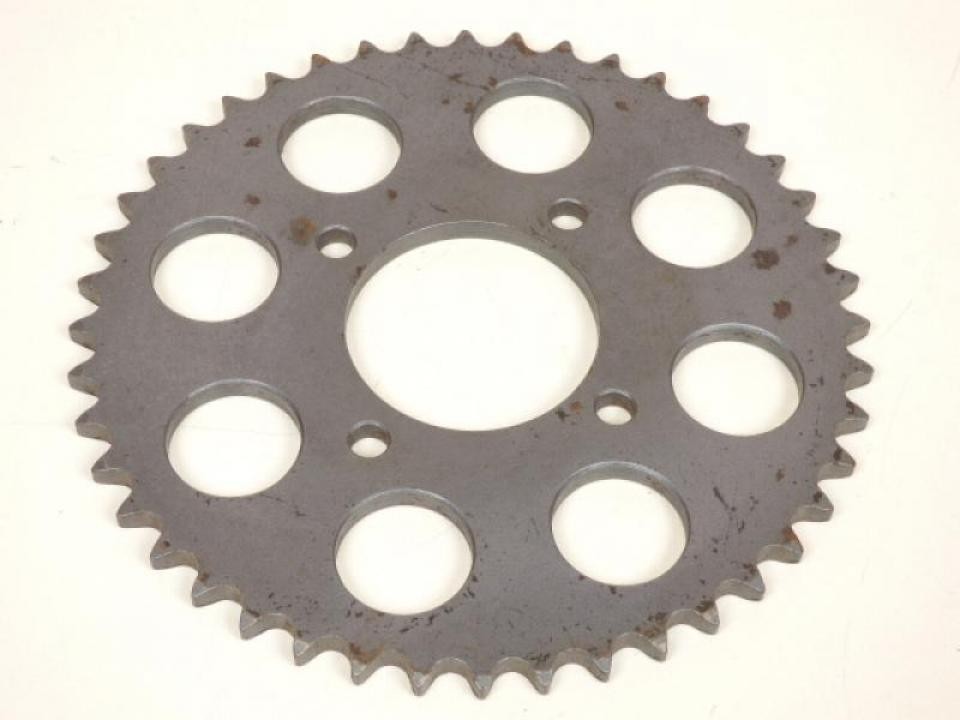 Couronne transmission 44 dents moto 7253 pignon arrière chaîne pas 520