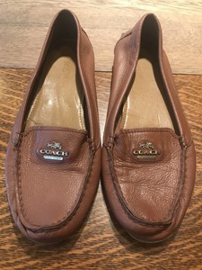 coach driving moccasins