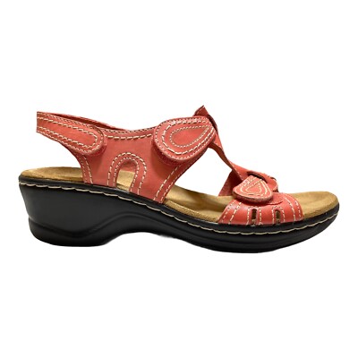 clarks women's lexi walnut q platform