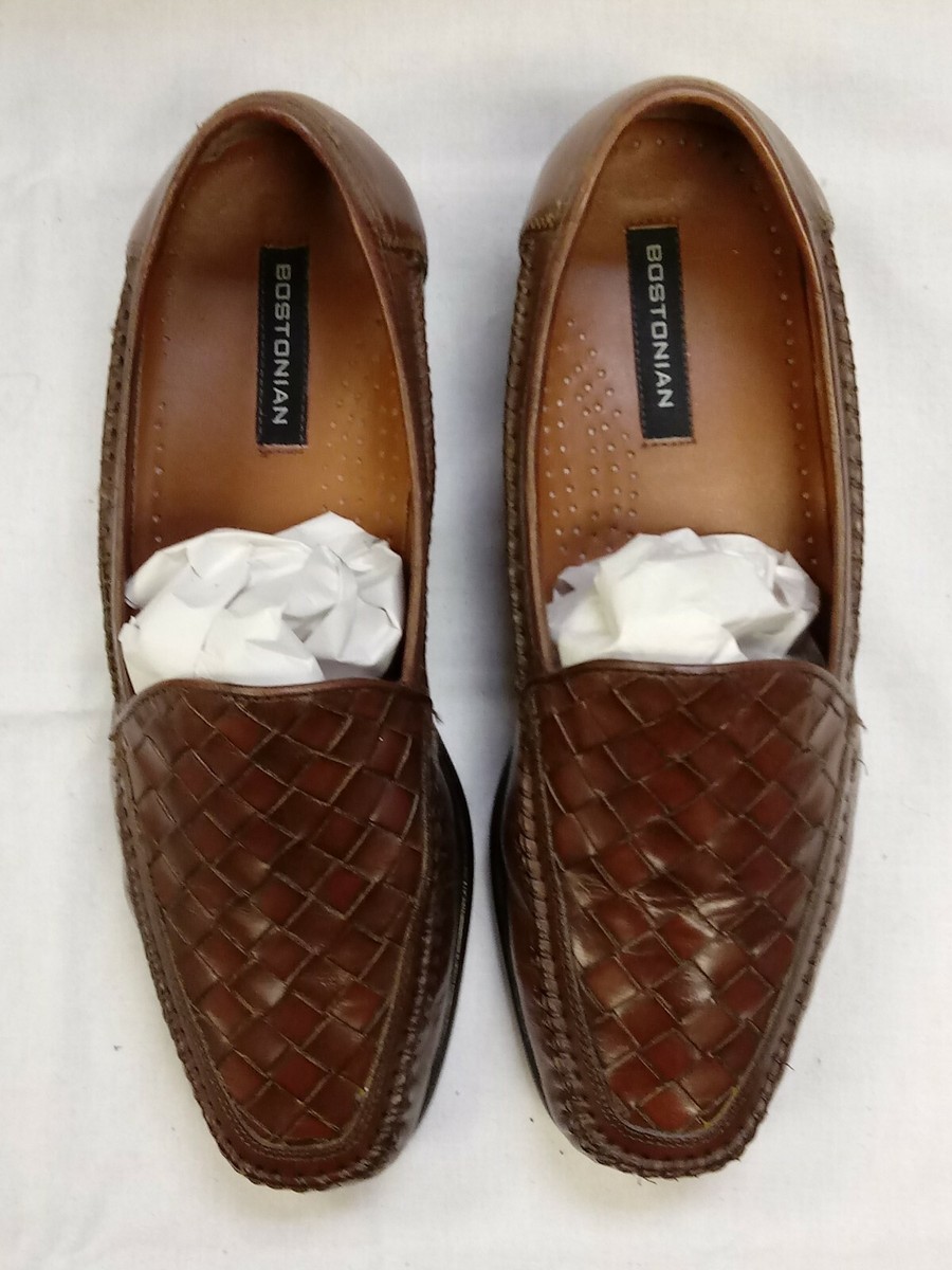 Bostonian slip on Brown Leather Weaved Woven Loafers 27846  display picture 2