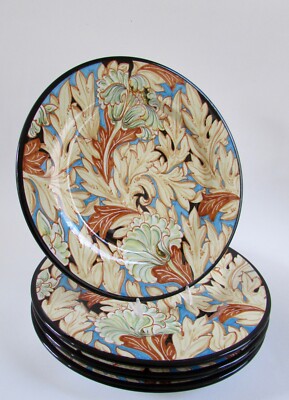 Grazia Deruta Italy Acanthus Floral 11 1/4