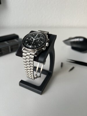 TimeFrame Uhrenständer Uhrenaufsteller Uhrenhalter Uhrendisplay Alcantara Bezug