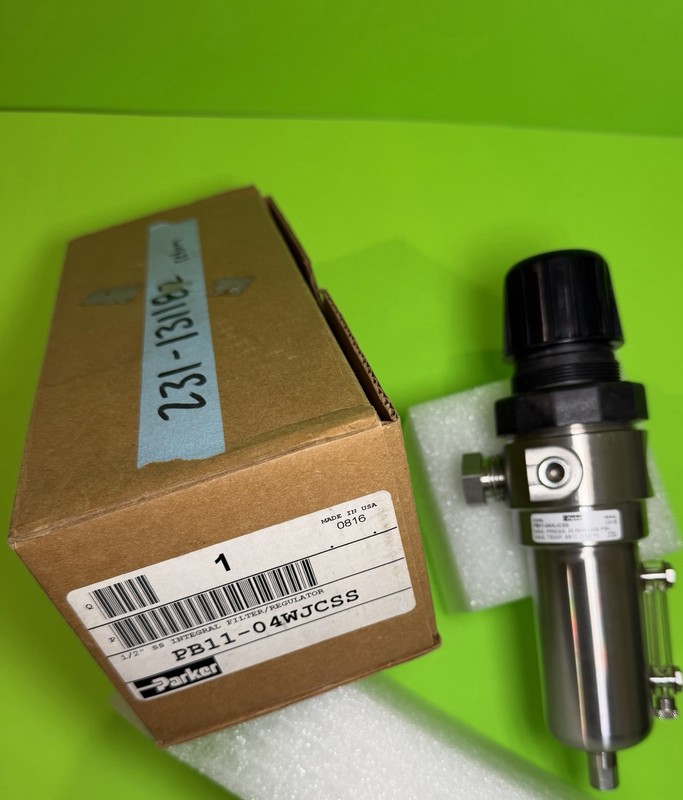 PARKER Air Filter/Regulator Mod. IS-B548/B11SS • 1/2"; NEW in Box; Bonus Nipples