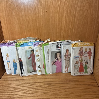 Lot Of 13 1960 s/70 s Vintage Simplicity Dress Sewing Patterns - Damaged (1C)