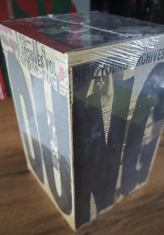 Neil Young – Archives Vol. II (1972-1976) Limited Deluxe Ed. 10 CDs mit Buch OVP - Bild 4 von 4