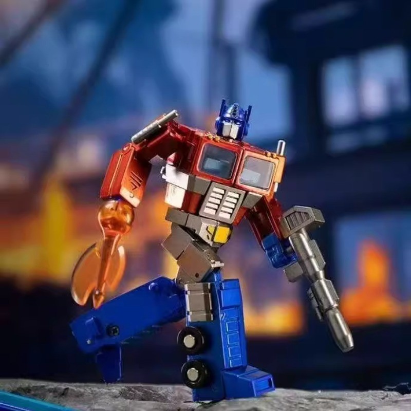 Mini Optimus Pocket-Sized Mini Optimus Prime Figure Transforming Robot Toy ...
