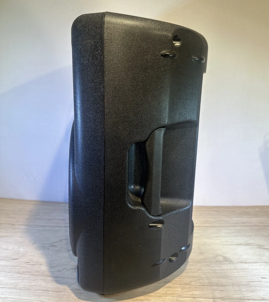 Behringer B210D Eurolive Active 200W 2-Way PA Speaker System - Image 2 of 4