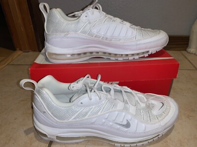 送料無料・関税込☆NIKE☆AIR MAX 98 Triple White レア 送料無料・関税込☆NIKE☆AIR MAX 98 Triple White レア