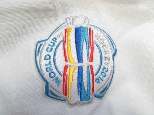 JERSEY ADIDAS CORTE POR GOLIE 58 DE LA COPA MUNDIAL BLANCA DE HOCKEY EMITIDA POR AMÉRICA NORTE - Imagen 4 de 6