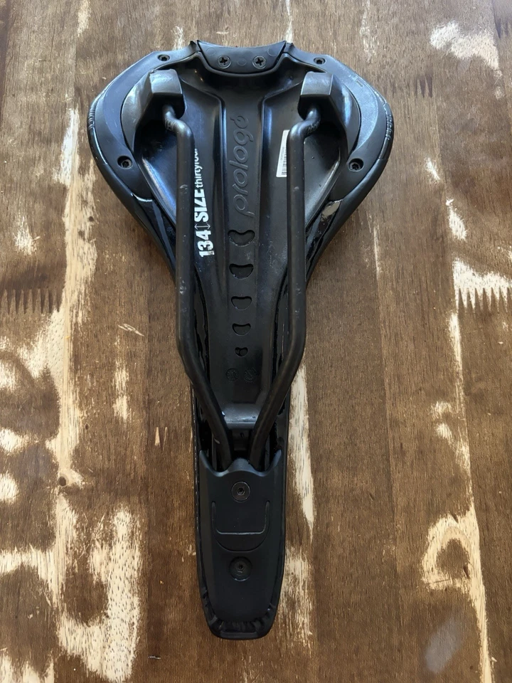 Sillín de bicicleta de carbono Prologo Nago Evo Pas Foto 3 de 4