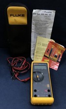Fluke 73-III Handheld Digital Multimeter With Probes  Case