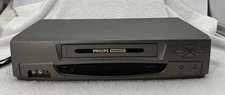 Philips Magnavox VRA633AT21 - VHS VCR Player/Recorder **Tested** - No Remote