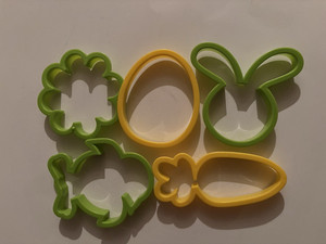 Lot Of 5 - Easter Plastic Cookie Cutters - Fish, Flower, Egg, Carrot & Bunny