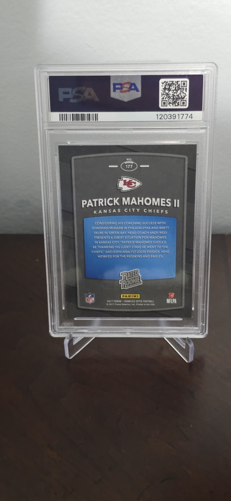 2017 Donruss Optic Rated Rookie Patrick Mahomes II #177 (RC) PSA 9 view 2