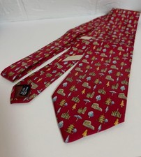 Cravatta uomo Salvatore Ferragamo rossa classica seta elegante come nuova usata