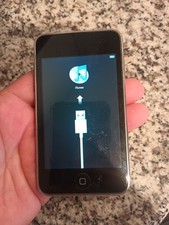 Apple iPod Touch 8 GB Model A1288 - Tested And Working Good Battery
